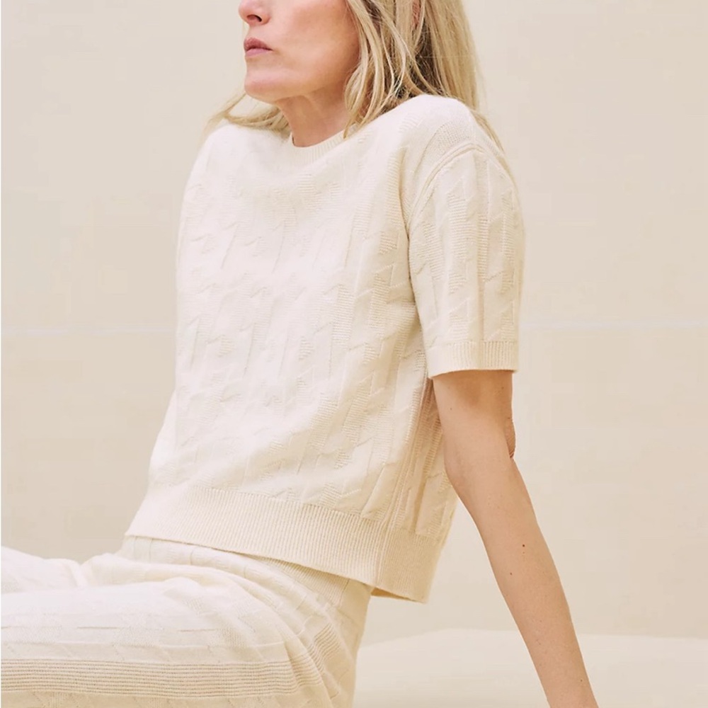 NEW Hermes “H" short-sleeve sweater wool sweater top Sz 36 XS/S ivory US size 4